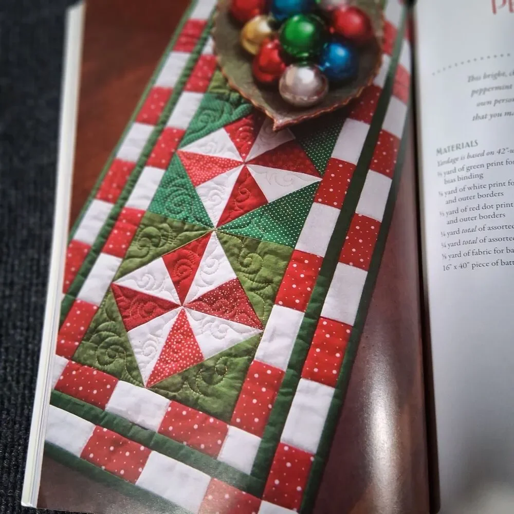 Deck the Halls Christmas Quilting Book Cheryl Almgren Taylor Holiday Patterns